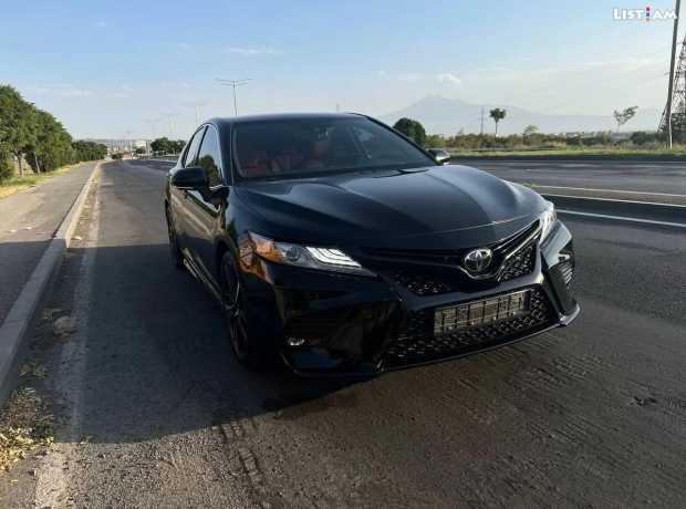 Toyota Camry, Бензин, 2019