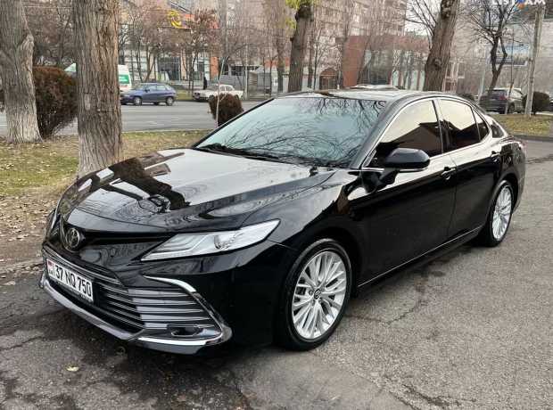 Toyota Camry, Бензин, 2019