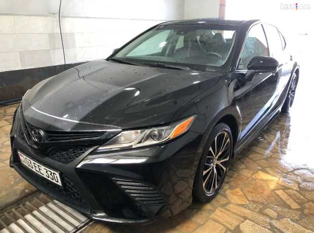 Toyota Camry, Бензин, 2019