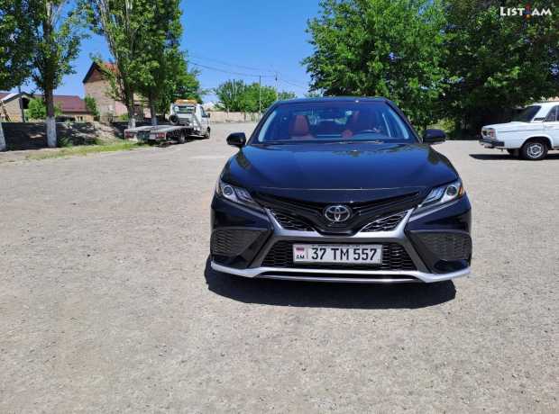 Toyota Camry, Бензин, 2021