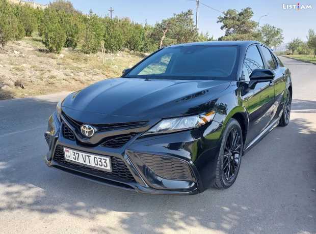 Toyota Camry, Бензин, 2021