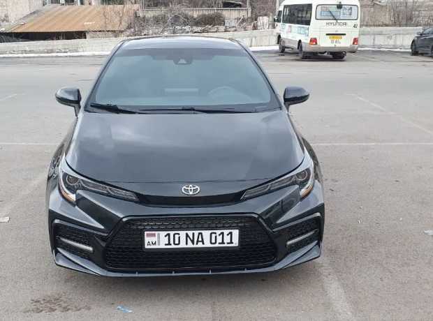 Toyota Corolla, Бензин, 2019