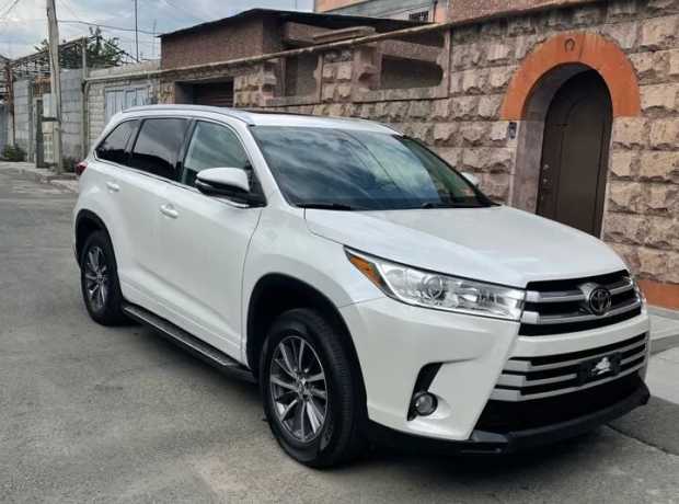 Toyota Highlander, Бензин, 2016