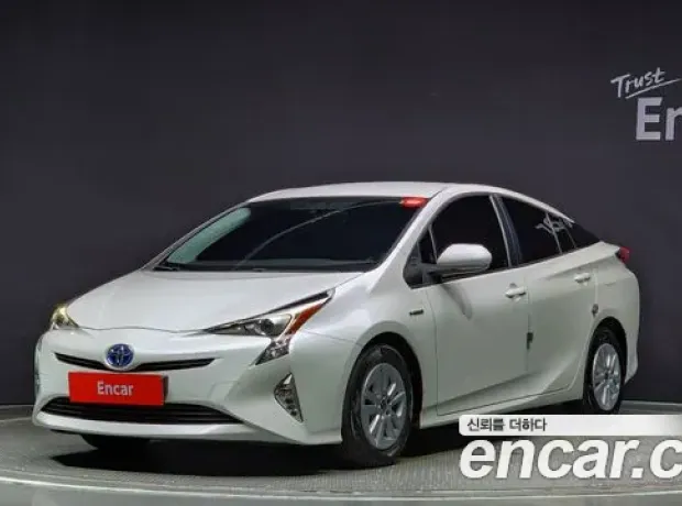 Toyota Prius 4th Generation, 2018