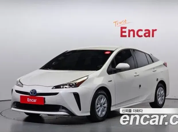 Toyota Prius 4th Generation, 2019