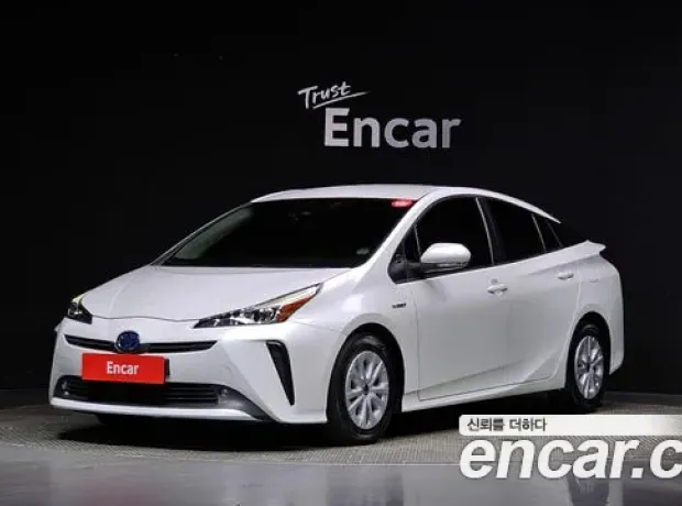 Toyota Prius 4th Generation, 2021