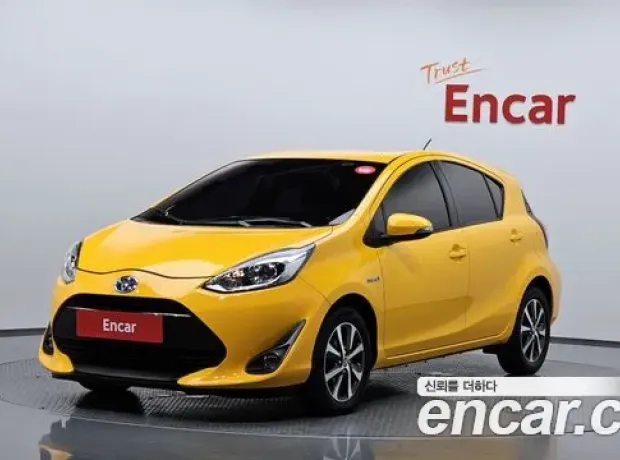 Toyota Prius C, 2018