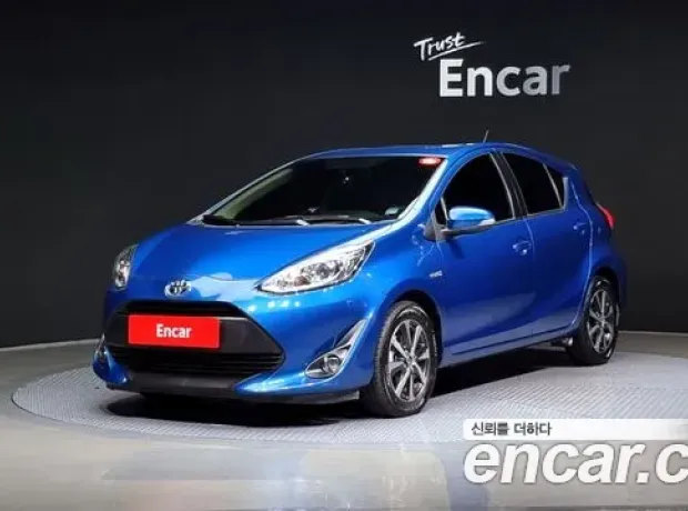 Toyota Prius C, 2018