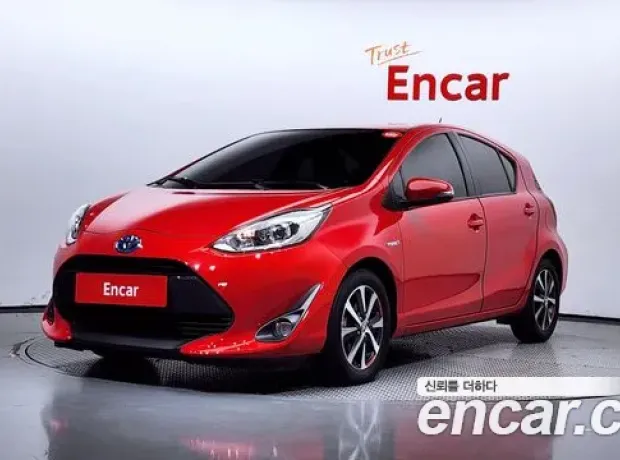 Toyota Prius C, 2018