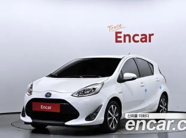 Toyota Prius C, 2018