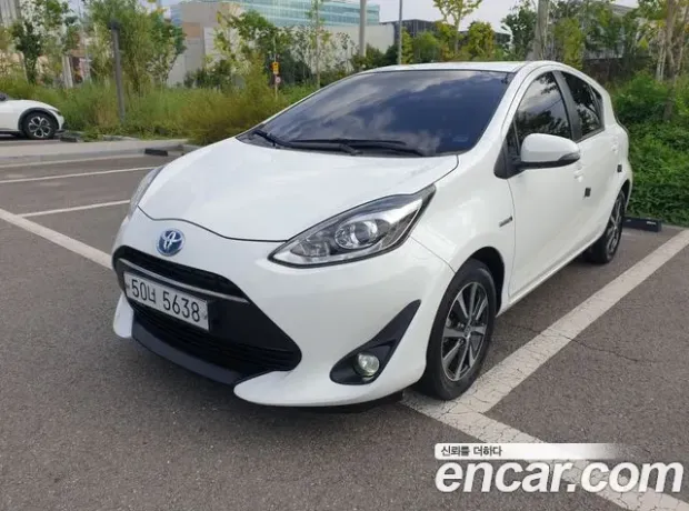 Toyota Prius C, 2019