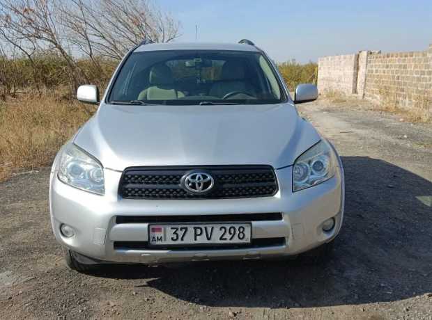 Toyota RAV4, Бензин, 2006