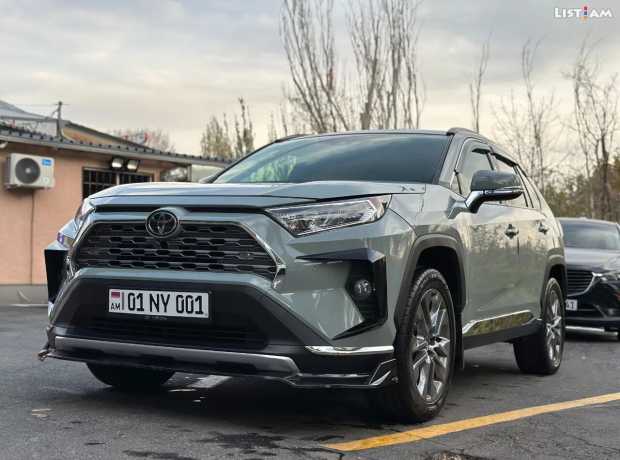 Toyota RAV4, Бензин, 2019