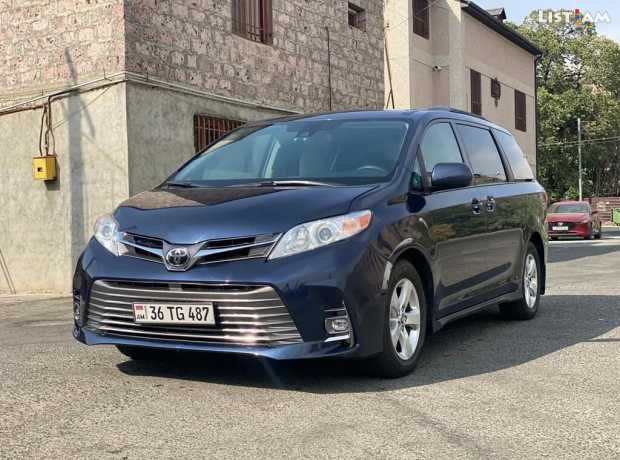 Toyota Sienna, Бензин, 2018