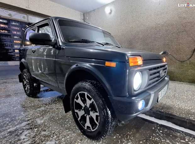 VAZ (Lada) Niva Legend, Бензин, 2023