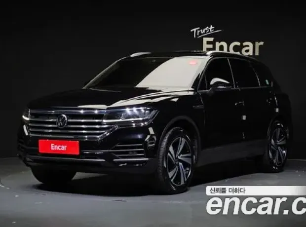 Volkswagen Touareg 3rd generation, 2020