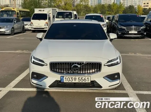 Volvo S60 3rd generation, 2021