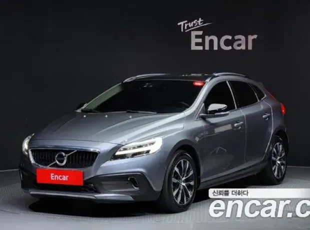 Volvo V40 Cross-Country, 2019