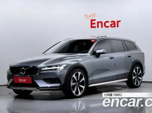 Volvo V60 Cross-country 2nd Generation, 2019