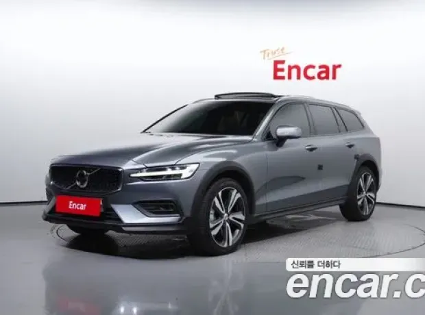 Volvo V60 Cross-country 2nd Generation, 2019