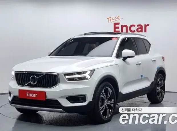 Volvo XC40, 2021